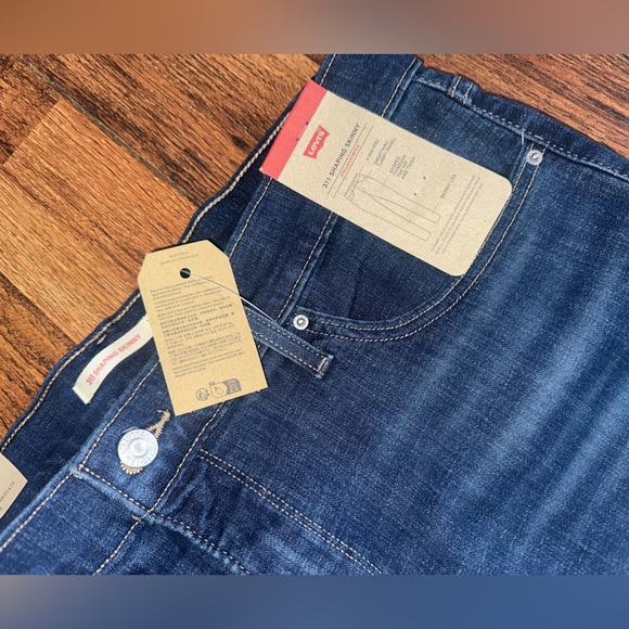 Levi's Women's Navy Skinny Jeans - Picture 7 of 8